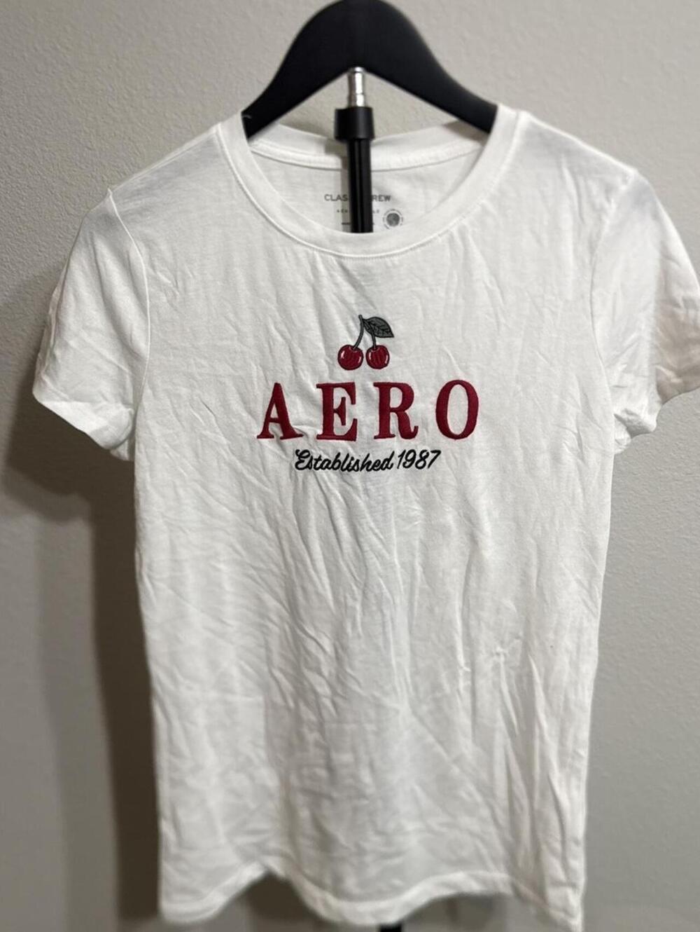 Aeropostale Women's White Tshirt